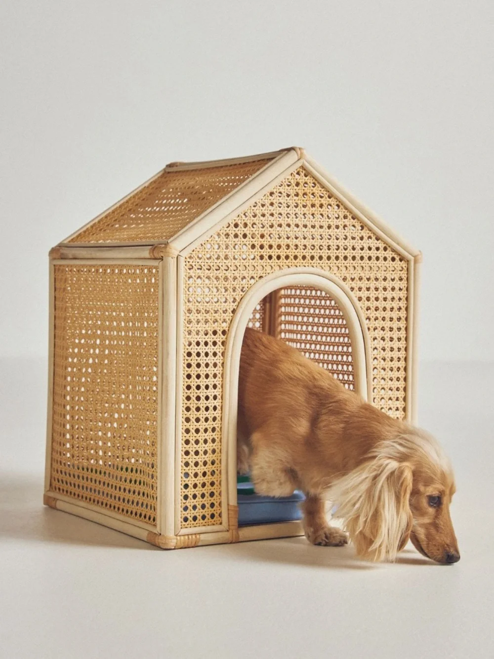 Anthropologie Rattan Dog House‎ Bed in Natural Tan